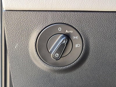 2022 Volkswagen Taos SE FWD