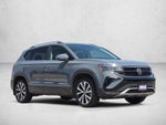 2022 Volkswagen Taos SE FWD