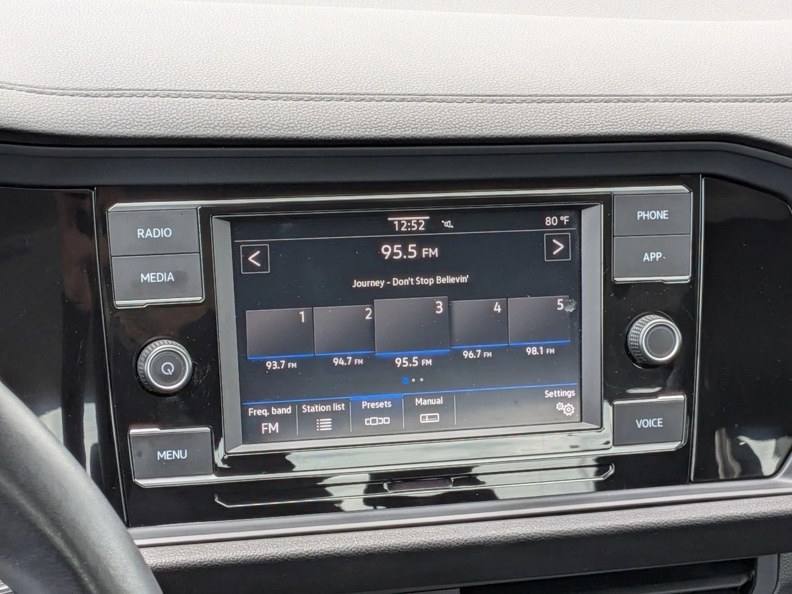 2023 Volkswagen Jetta SE Auto