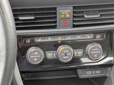 2023 Volkswagen Jetta SE Auto