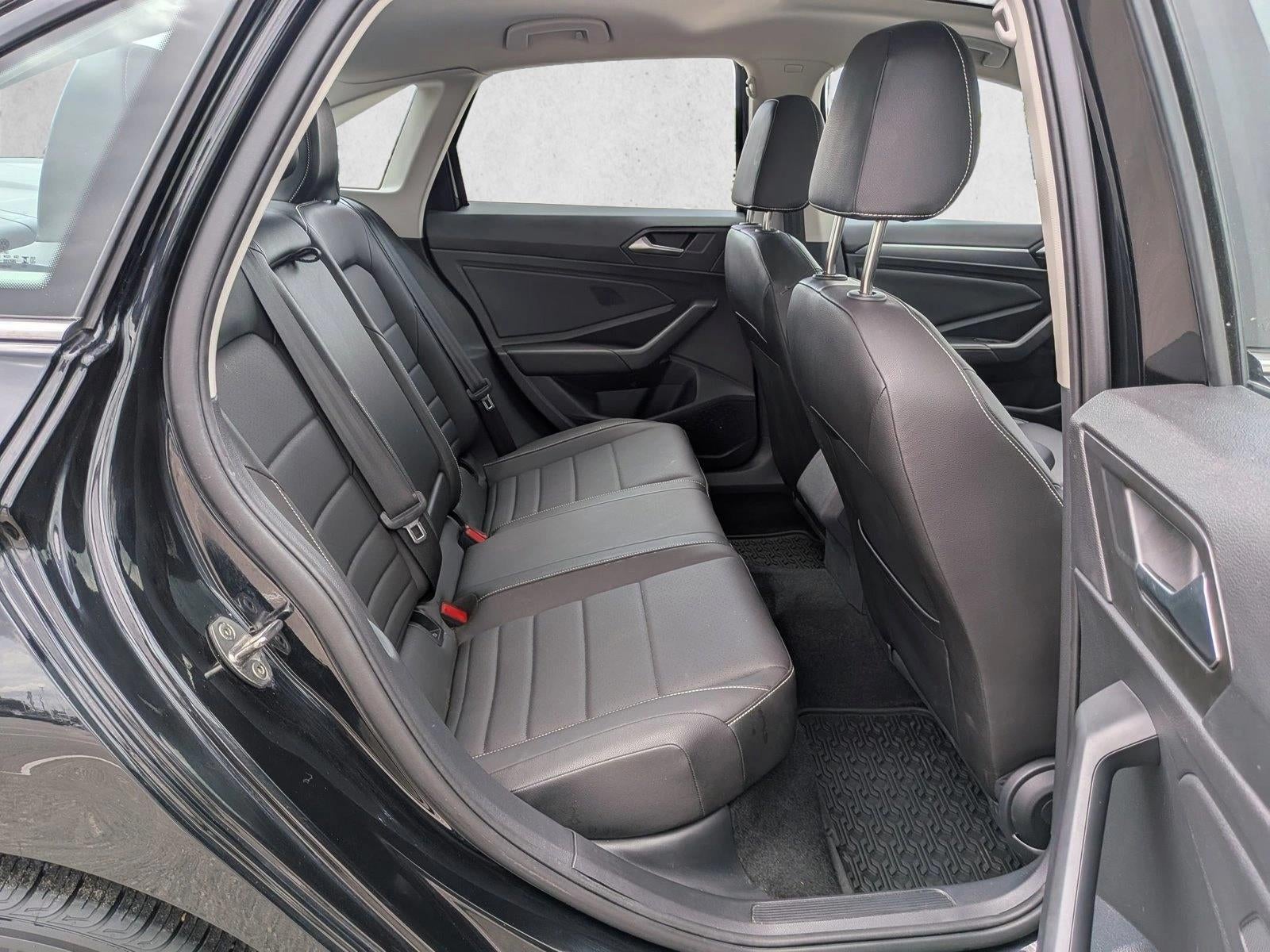 2023 Volkswagen Jetta SE Auto