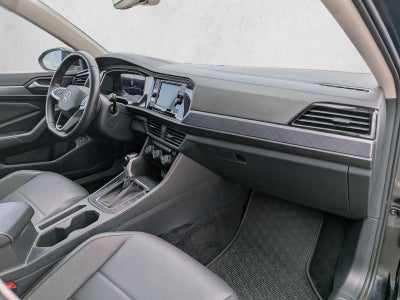 2023 Volkswagen Jetta SE Auto