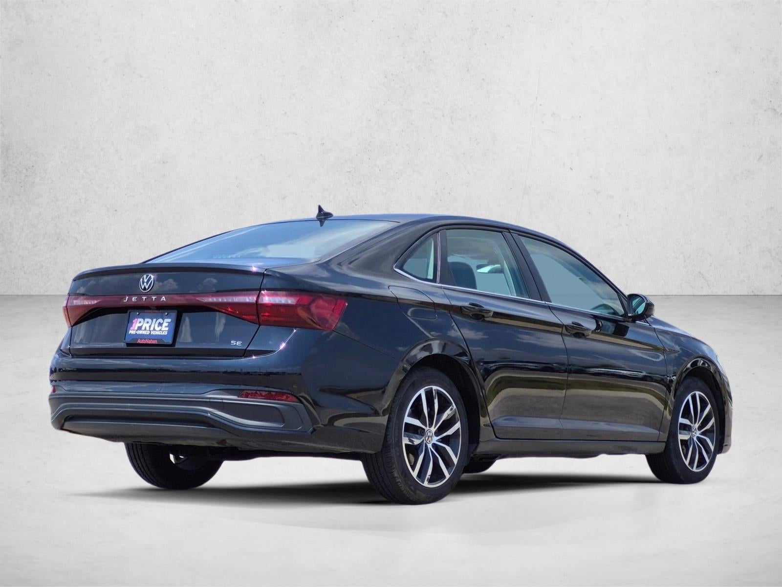 2025 Volkswagen Jetta SE Auto