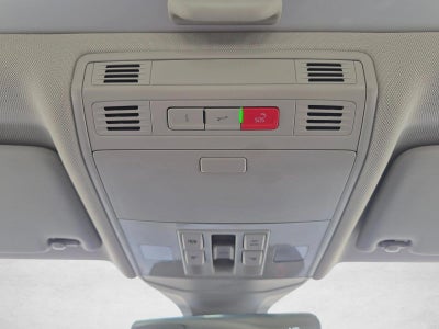2025 Volkswagen Jetta SE Auto