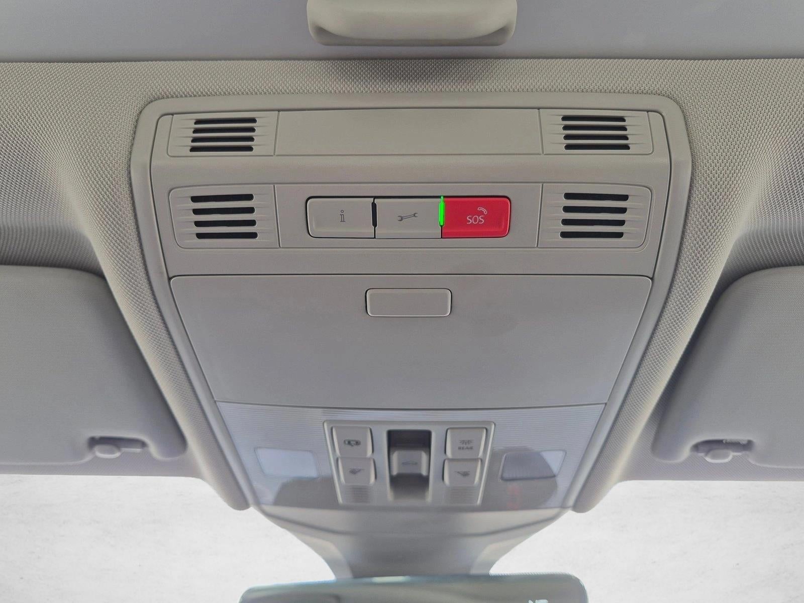 2025 Volkswagen Jetta SE Auto