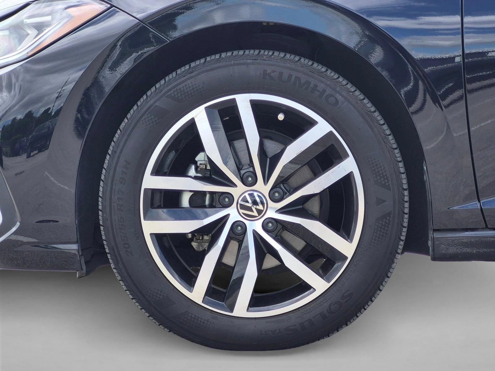 2025 Volkswagen Jetta SE Auto
