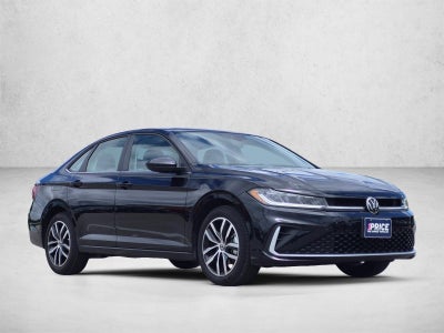 2025 Volkswagen Jetta SE Auto