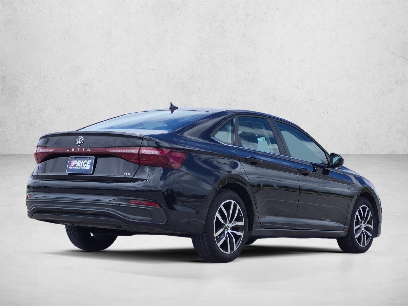 2025 Volkswagen Jetta SE Auto