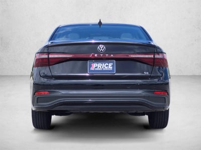 2025 Volkswagen Jetta SE Auto