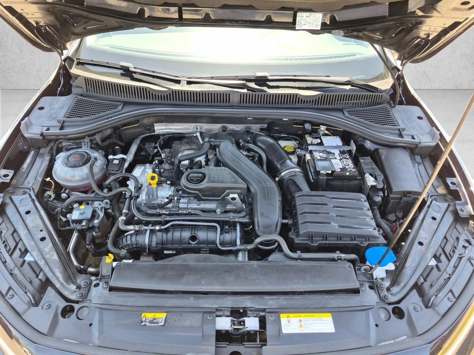 2025 Volkswagen Jetta SE Auto
