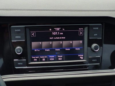 2022 Volkswagen Jetta S Auto