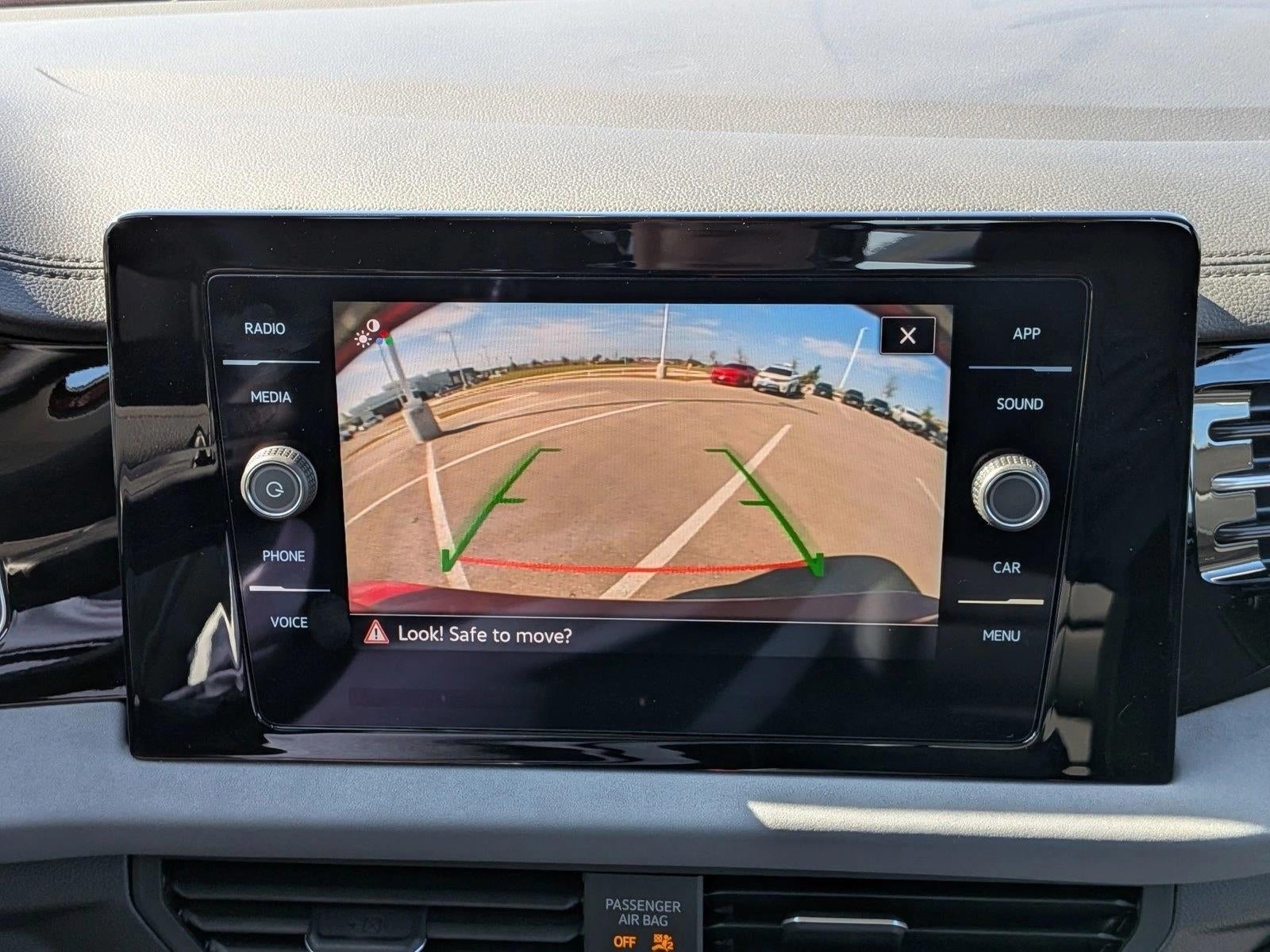 2025 Volkswagen Jetta SE Auto