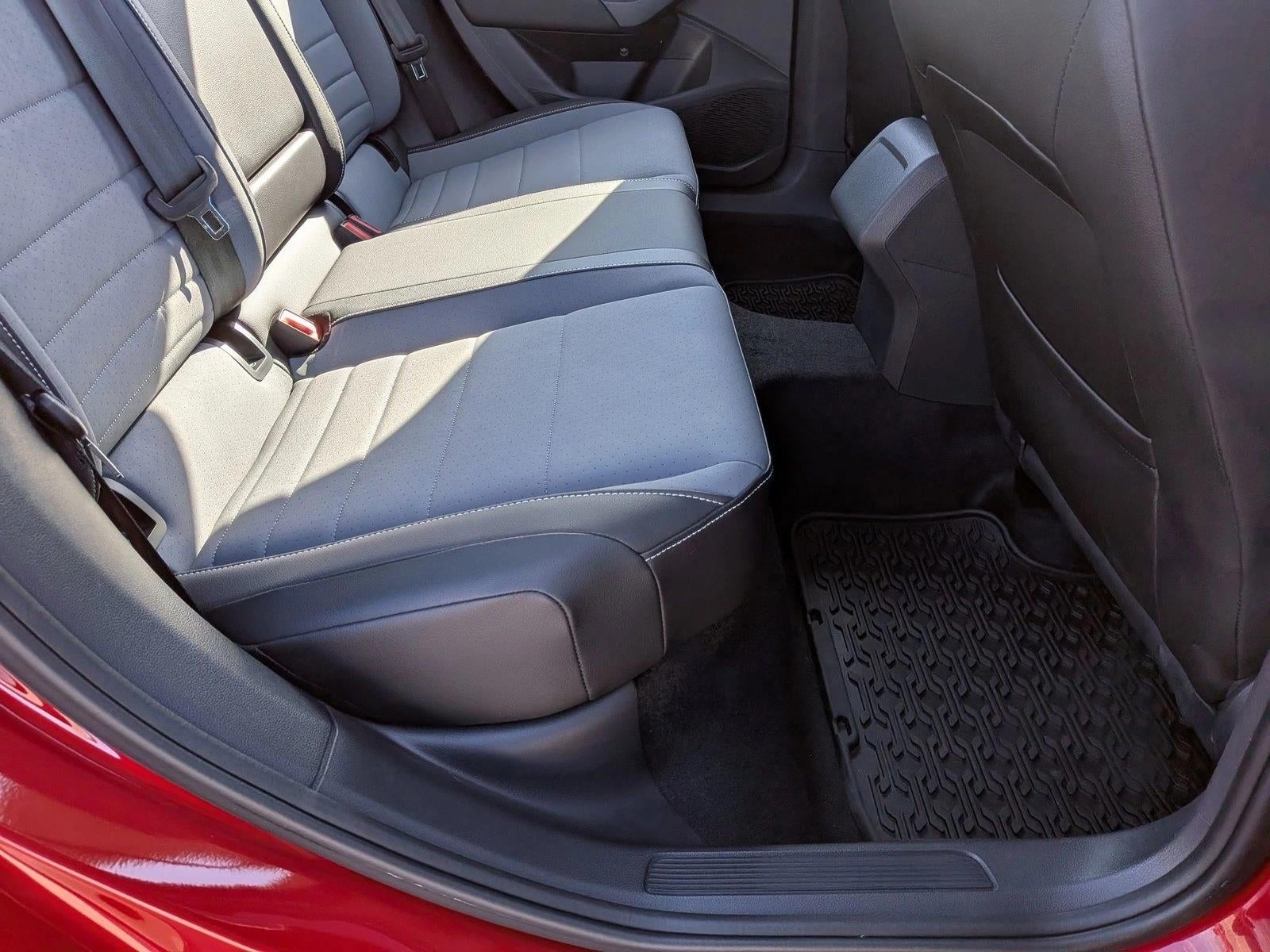 2025 Volkswagen Jetta SE Auto