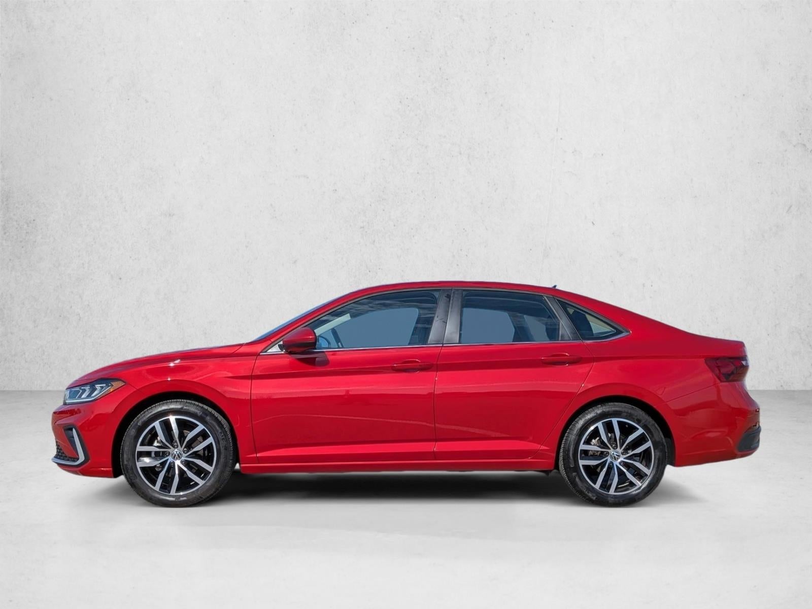 2025 Volkswagen Jetta SE Auto