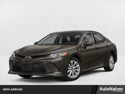 2018 Toyota Camry LE Auto (SE)