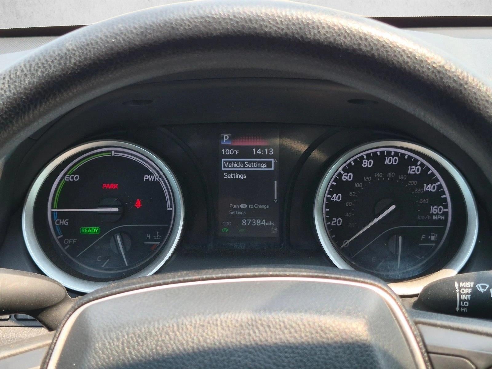 2022 Toyota Camry Hybrid LE CVT (Natl)