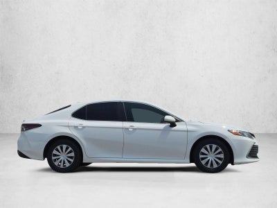 2022 Toyota Camry Hybrid LE CVT (Natl)