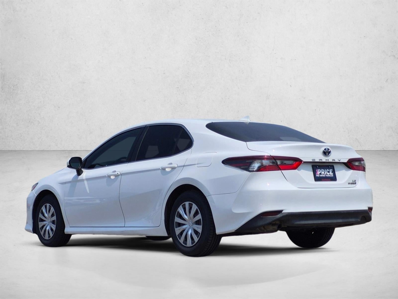 2022 Toyota Camry Hybrid LE CVT (Natl)