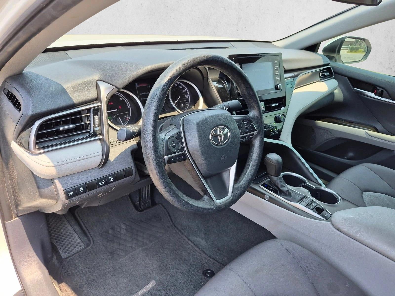 2022 Toyota Camry Hybrid LE CVT (Natl)