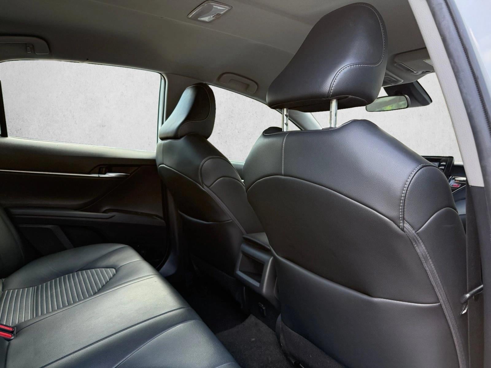 2022 Toyota Camry SE Auto (SE)