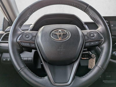 2024 Toyota Camry SE Auto (SE)