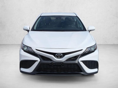 2024 Toyota Camry SE Auto (SE)