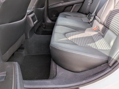 2024 Toyota Camry SE Auto (SE)