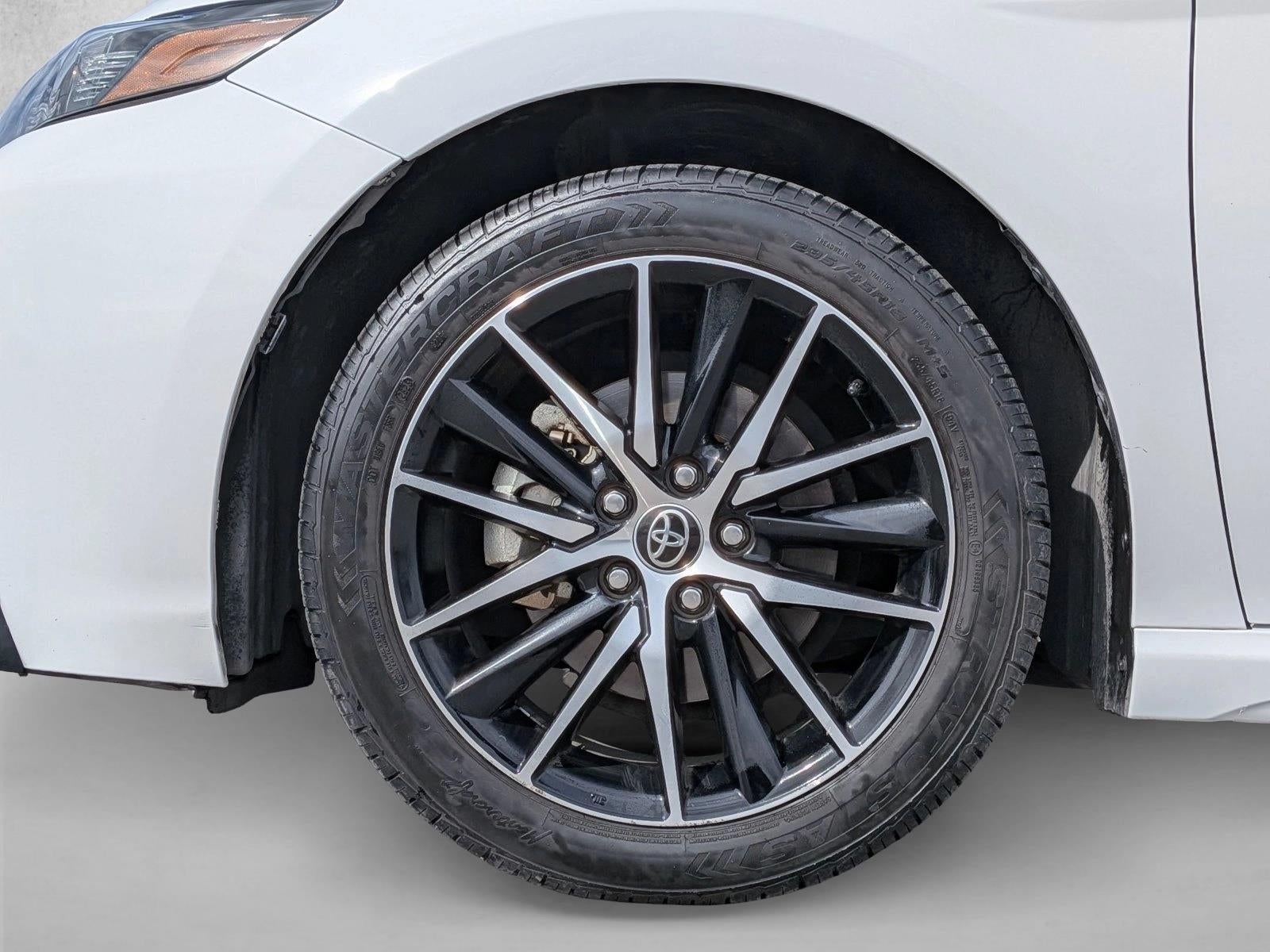 2024 Toyota Camry SE Auto (SE)