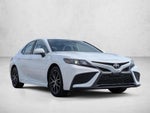 2024 Toyota Camry SE Auto (SE)