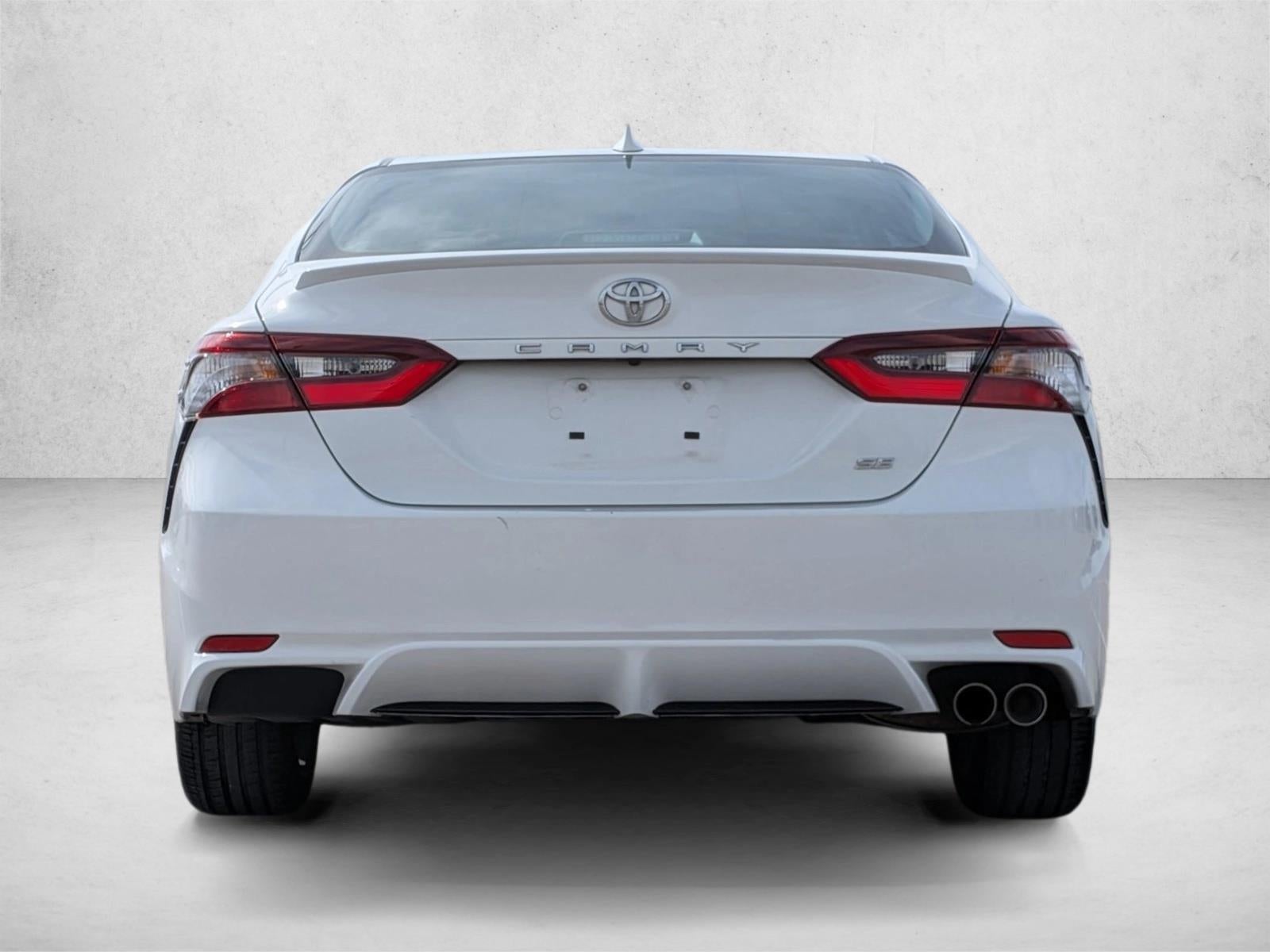 2024 Toyota Camry SE Auto (SE)