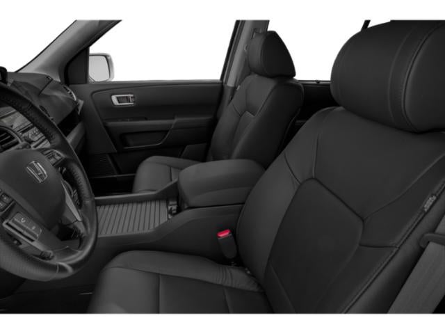 2014 Honda Pilot 2WD Touring with DVD Rear Entertainment System and Navigation