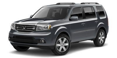 2014 Honda Pilot 2WD Touring with DVD Rear Entertainment System and Navigation