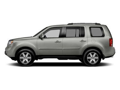 2014 Honda Pilot 2WD Touring with DVD Rear Entertainment System and Navigation