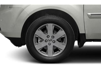 2014 Honda Pilot 2WD Touring with DVD Rear Entertainment System and Navigation