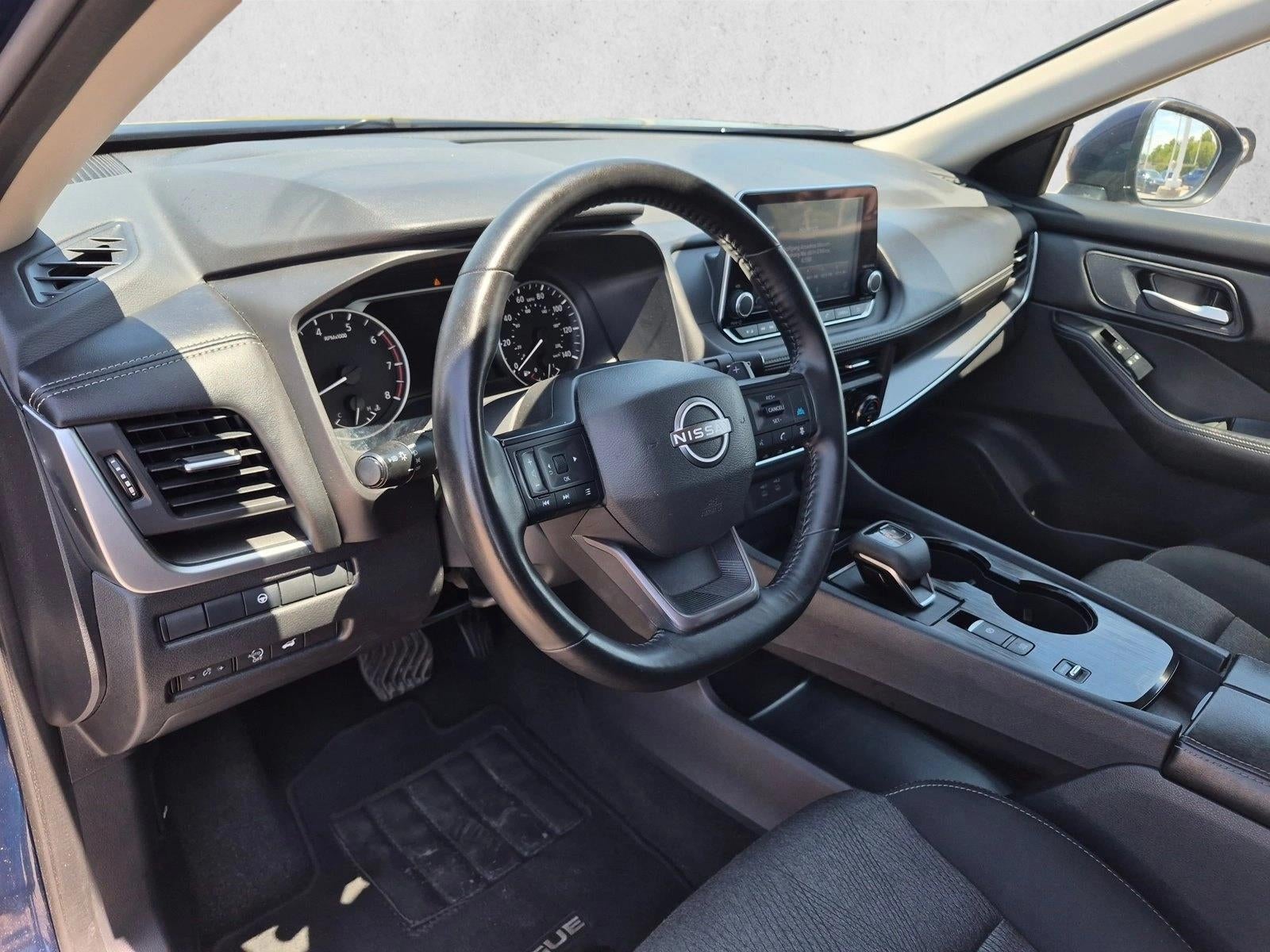 2025 Nissan Rogue FWD SV