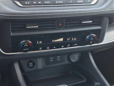 2025 Nissan Rogue FWD SV