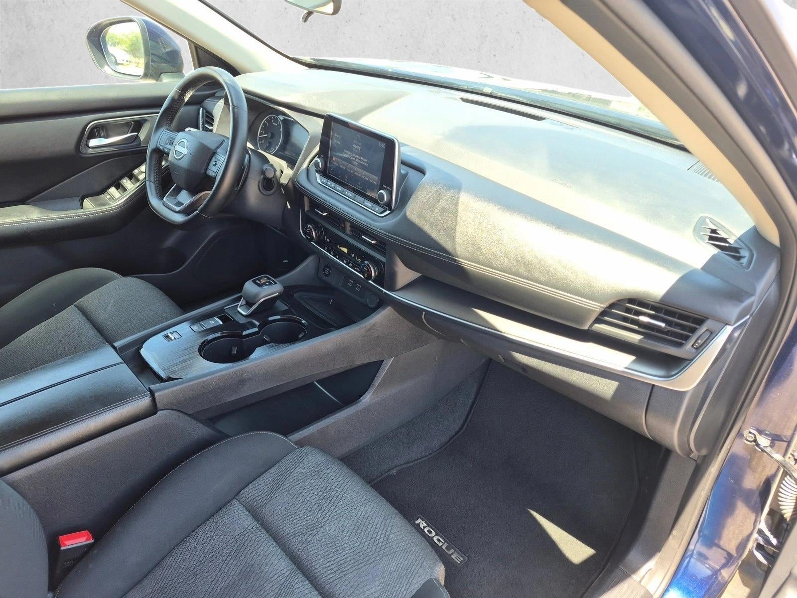 2025 Nissan Rogue FWD SV