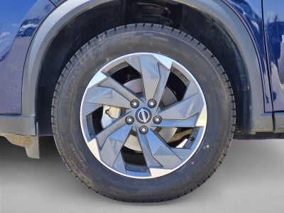 2025 Nissan Rogue FWD SV