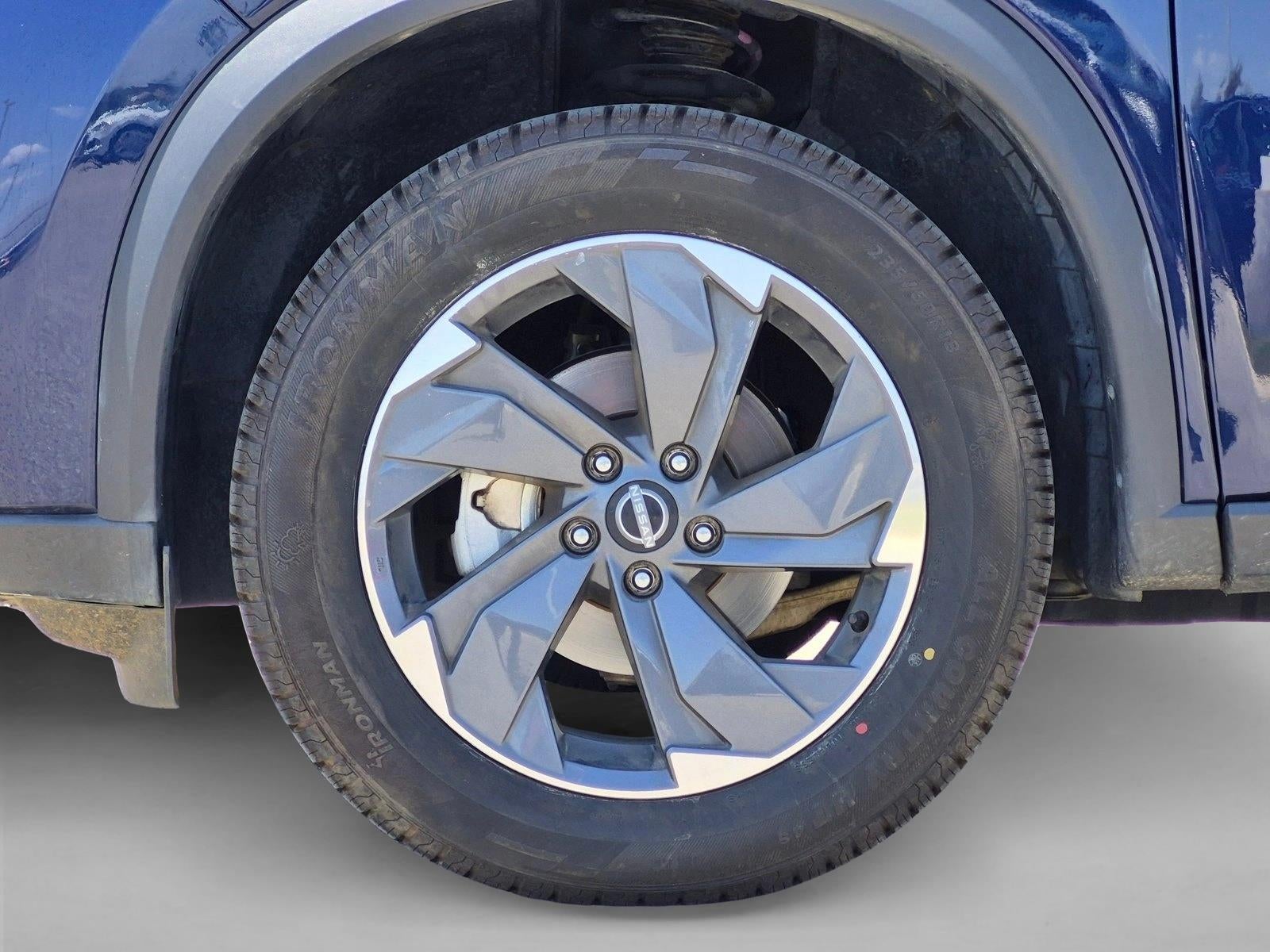 2025 Nissan Rogue FWD SV