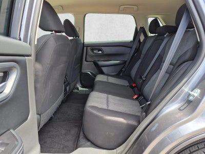 2025 Nissan Rogue FWD SV