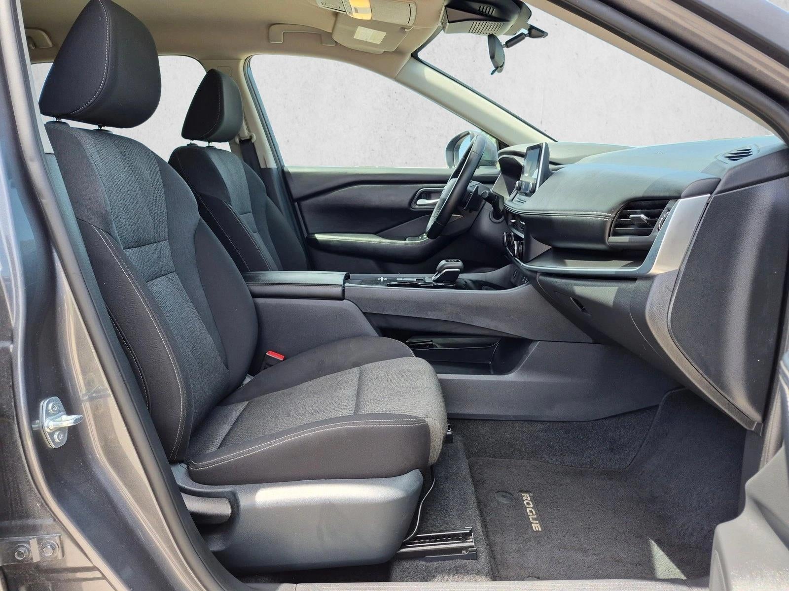 2025 Nissan Rogue FWD SV