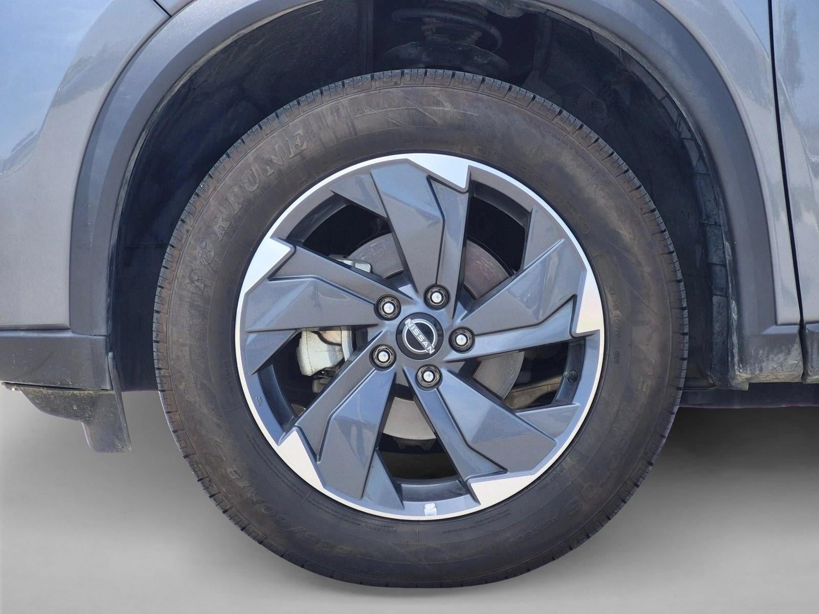 2025 Nissan Rogue FWD SV