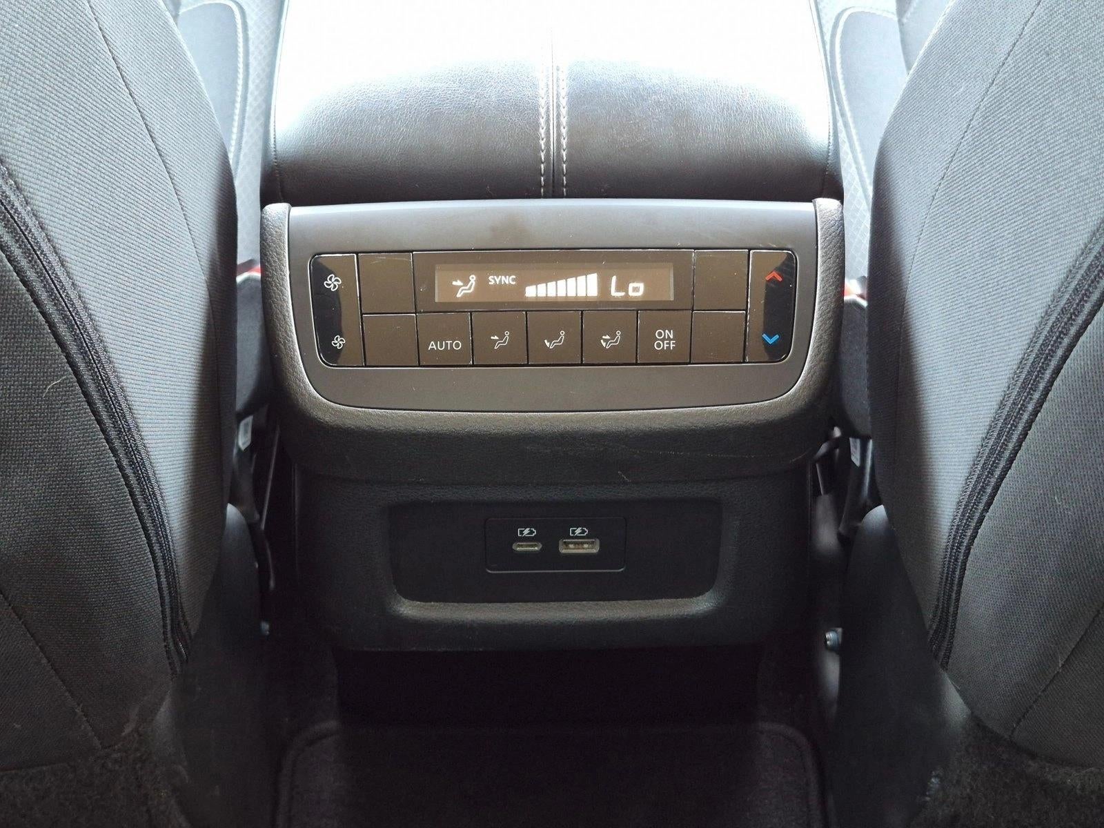 2024 Nissan Pathfinder SV 2WD