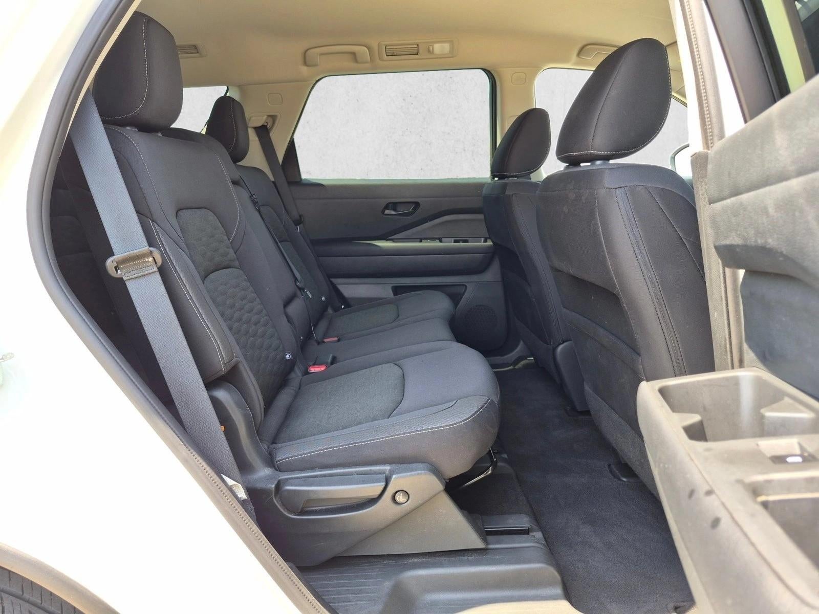 2024 Nissan Pathfinder SV 2WD