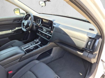 2024 Nissan Pathfinder SV 2WD