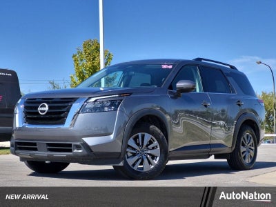 2024 Nissan Pathfinder SV 2WD