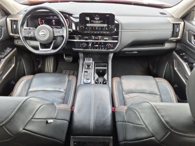 2022 Nissan Pathfinder Platinum 4WD