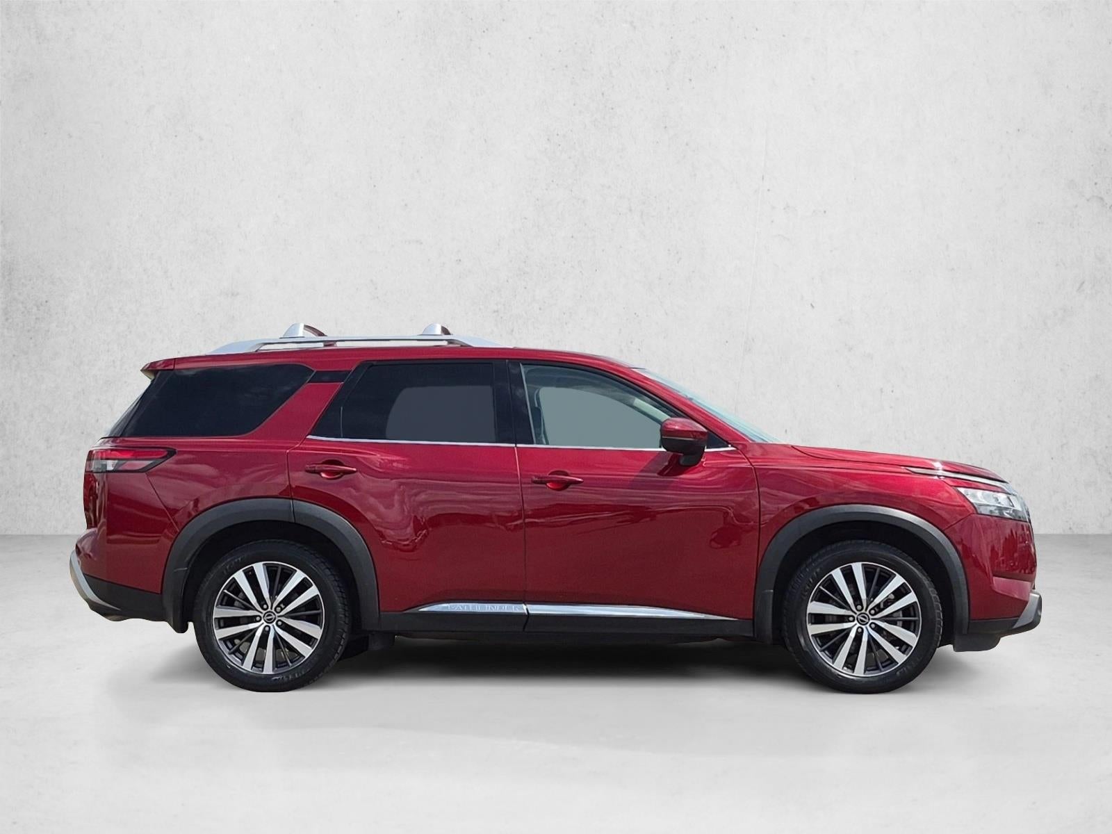 2022 Nissan Pathfinder Platinum 4WD