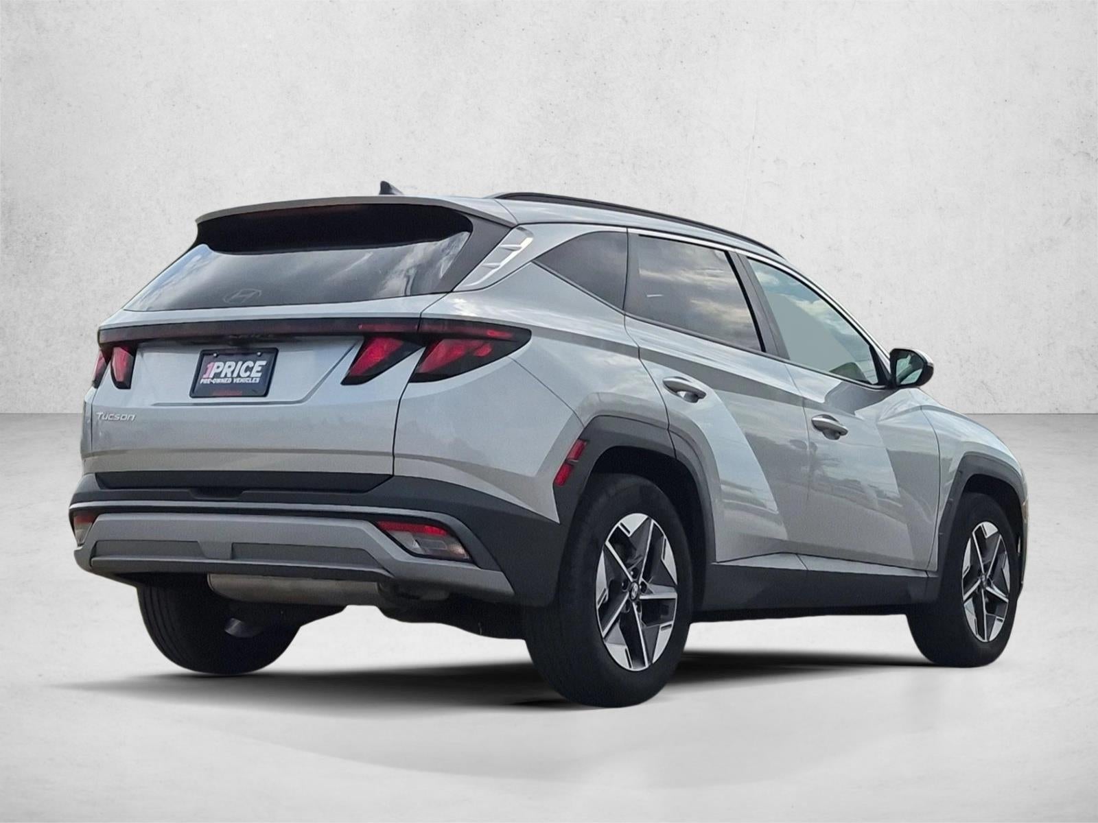 2025 Hyundai TUCSON SEL FWD