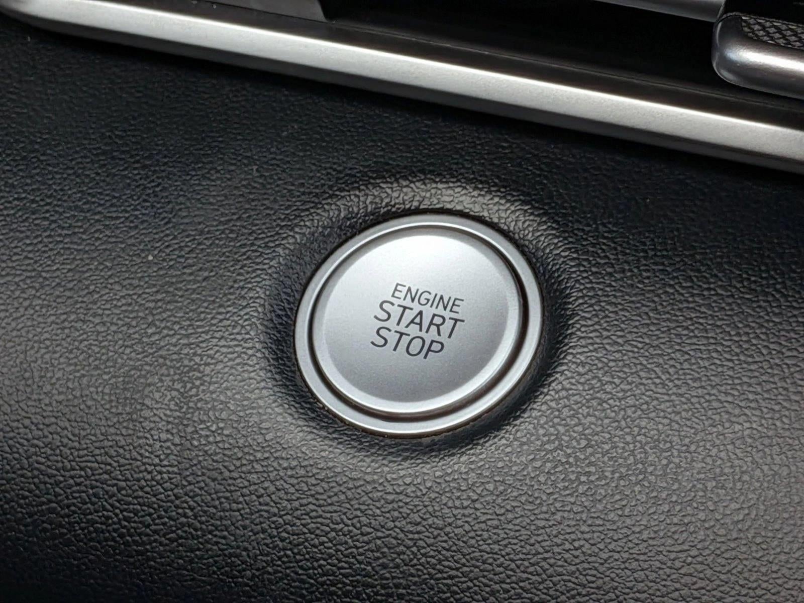 2022 Hyundai ELANTRA SEL IVT